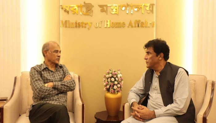 পাকিস্তানে যেতে ভিসা লাগবে না বাংলাদেশিদের