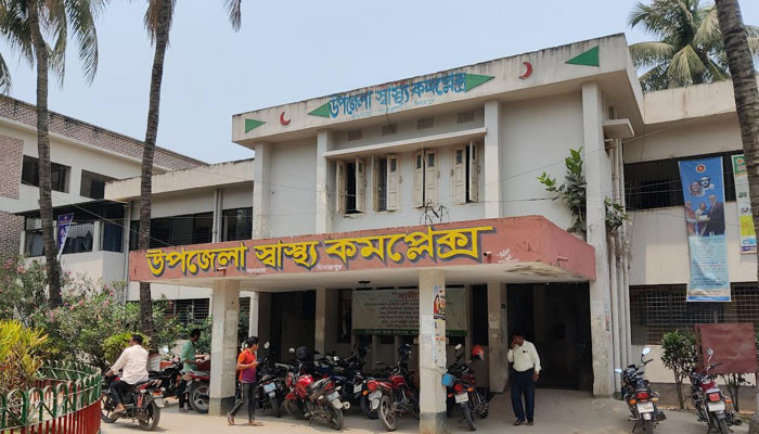 মন্ত্রীর সফরের খরচ মেটাতে চাঁদা তুলতেন স্বাস্থ্য কর্মকর্তা!