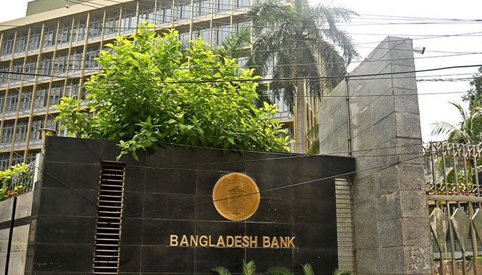 ৯ ব্যাংক চলতি হিসাবের ঘাটতি ১৮ হাজার কোটি টাকা