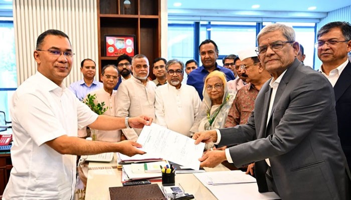 রাষ্ট্রপতি পদে দলের প্রার্থী হিসেবে মির্জা ফখরুলকে বেছে নিলেন প্রধানমন্ত্রী
