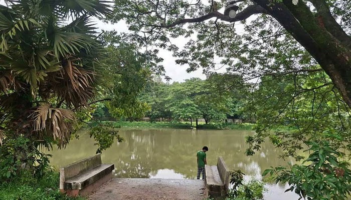৩ শিক্ষার্থীর মৃত্যুর পর চুয়েটের সব পুকুর ঝুঁকিপূর্ণ ঘোষণা
