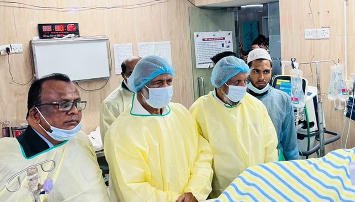 আশুলিয়া অগ্নিকাণ্ডে হতাহতদের পাশে রয়েছে সরকার: এলজিআরডি মন্ত্রী