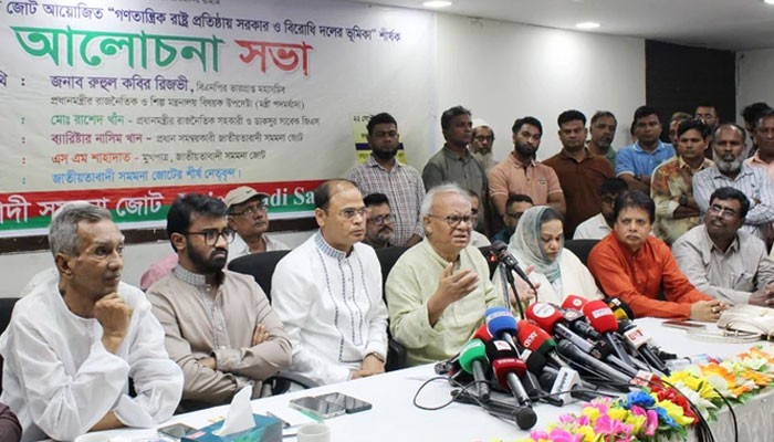 গণতান্ত্রিক পরিবেশে সরকারের সমালোচনার অধিকার সবার রয়েছে: রিজভী