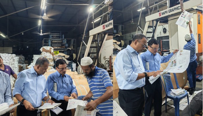 পাঠ্যবই ছাপার অগ্রগতি দেখতে ছাপাখানায় প্রধানমন্ত্রীর বিশেষ সহকারী