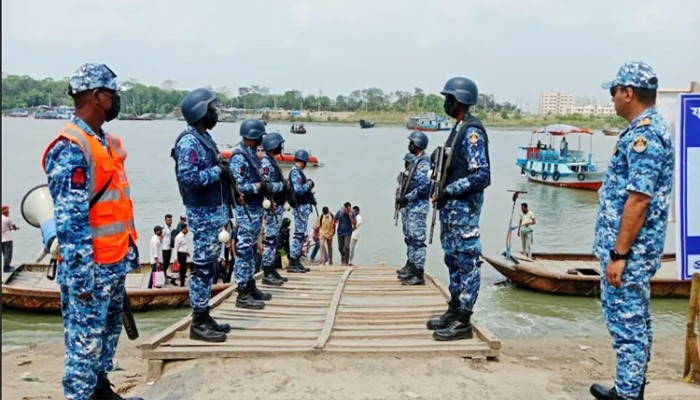 মা ইলিশ রক্ষায় কঠোর অবস্থানে কোস্ট গার্ড