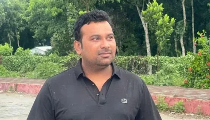 যুবদল নেতাকে বাস কাউন্টারে ঢুকে  গুলি করে হত্যা