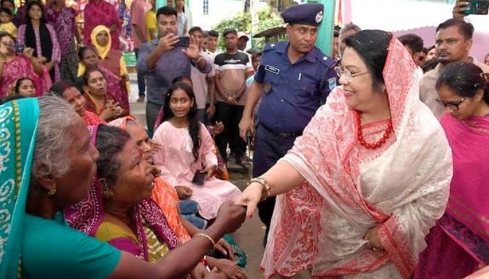দলমত-নির্বিশেষে ঐক্যবদ্ধভাবে কাজ করতে হবে: খাদ্যমন্ত্রী