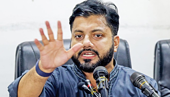 যে কারণে ইশরাককে পদত্যাগের নির্দেশ দিয়েছিলেন প্রধানমন্ত্রী