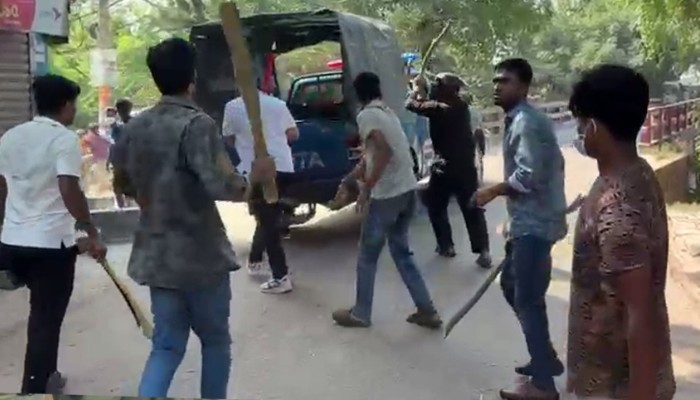 গোপালগঞ্জে পুলিশের ওপর হামলা নিয়ে যা বললেন স্বরাষ্ট্রমন্ত্রী