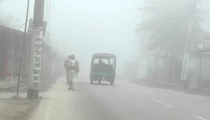 তেঁতুলিয়ায় জেঁকে বসেছে শীত
