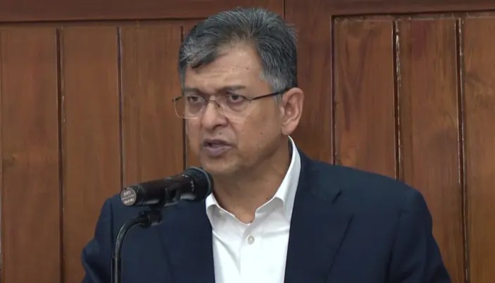 ক্রসফায়ারের ক্ষেত্রে  জিরো টলারেন্স, আইজিপির মন্তব্য ঠিক হয়নি: স্বরাষ্ট্রমন্ত্রী
