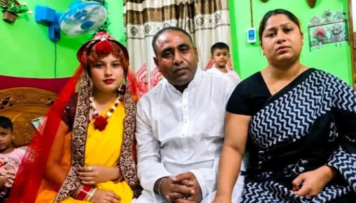 দুই বোনকে বিয়ে করে ভাইরাল যুবককে ডিভোর্স দিলেন দ্বিতীয় স্ত্রী