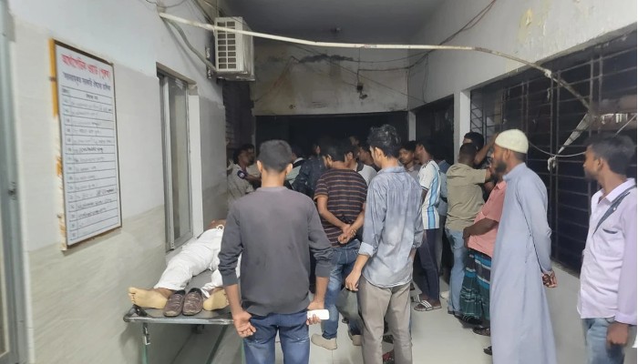 প্রকাশ্য গোলাগুলির ঘটনায় বিএনপি নেতাসহ নিহত ২
